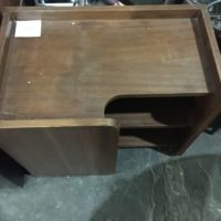 MUEBLES VARIOS Y SALDOS DE ARTICULOS ESCOLARES