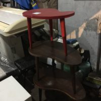 MUEBLES VARIOS Y SALDOS DE ARTICULOS ESCOLARES