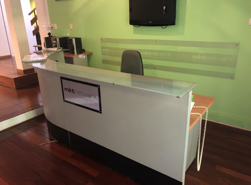 MUEBLES DE OFICINA CALL CENTER