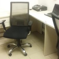 MUEBLES DE OFICINA DE PRIMER NIVEL