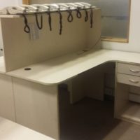 MUEBLES DE OFICINA DE PRIMER NIVEL