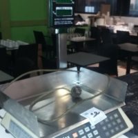 CASA DE COMIDAS RAPIDAS AL PESO Y LLEVAR