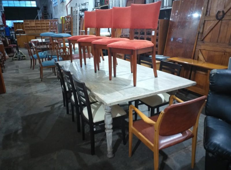 MUEBLES DE PRIMERISIMA CALIDAD