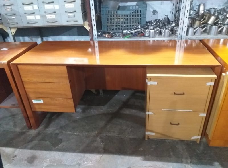 MUEBLES DE PRIMERISIMA CALIDAD