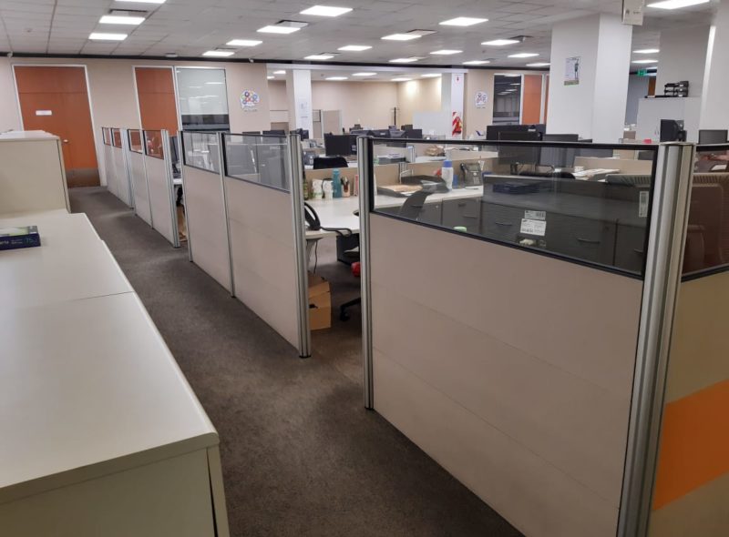 MUEBLES DE OFICINA CALL CENTER