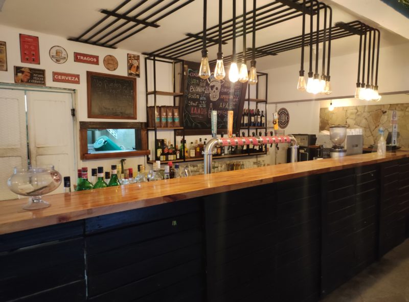 CERVECERIA HAMBURGUESERIA EN PINAMAR