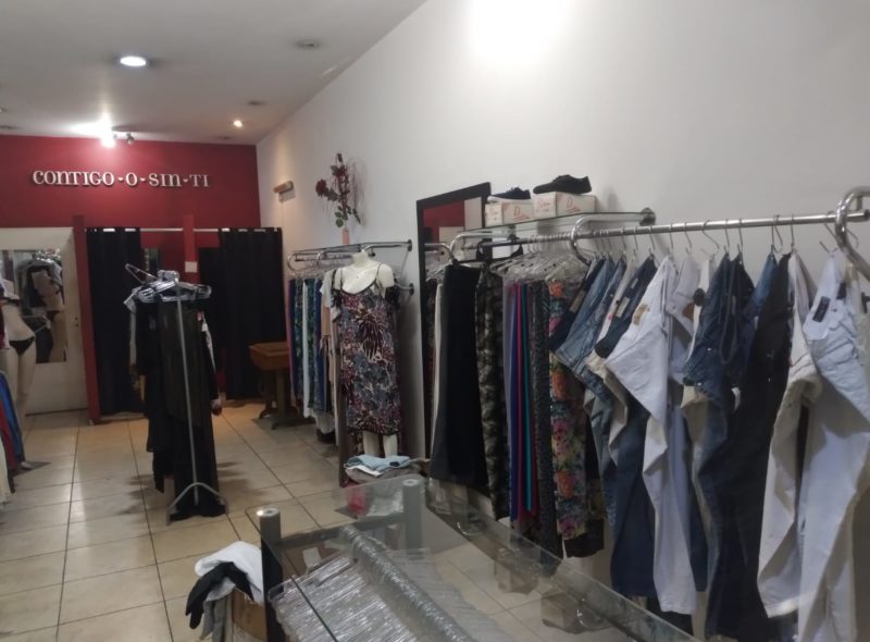 TIENDA DE ROPA