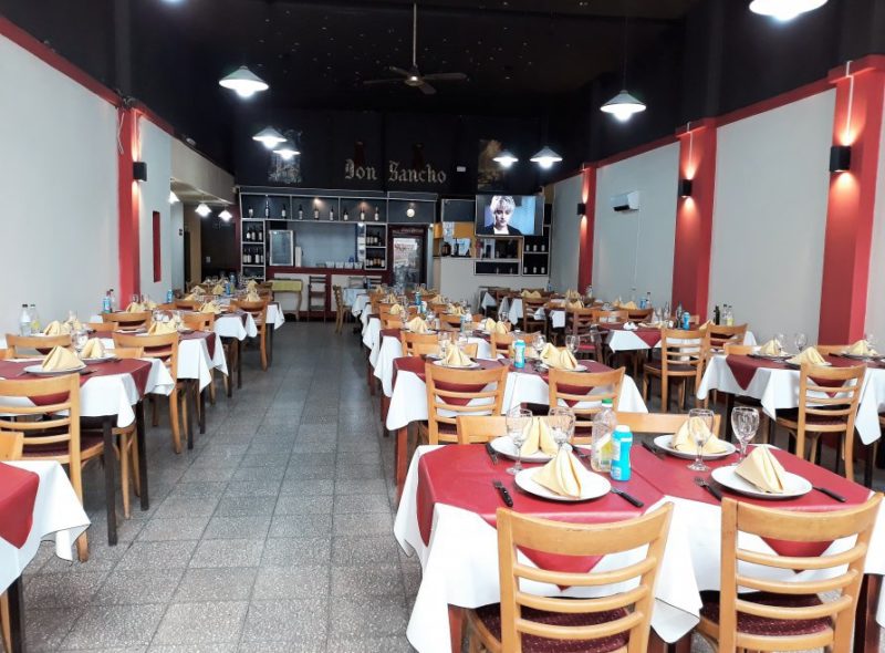 RESTAURANT PARRILLA  Y CATERING  EN MAR DE AJO