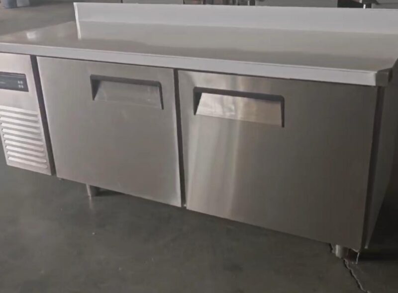 IMPORTADORA DESARROLLADORA DE LOCALES GASTRONÓMICOS DE PRIMERA LÍNEA PARA EXIGENTES TODO NUEVO A ESTRENAR