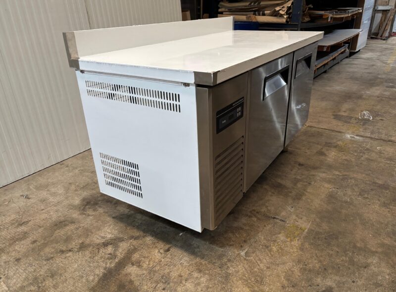 IMPORTADORA DESARROLLADORA DE LOCALES GASTRONÓMICOS DE PRIMERA LÍNEA PARA EXIGENTES TODO NUEVO A ESTRENAR