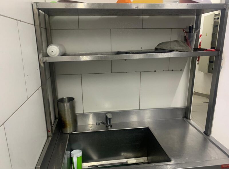 FAST FOOD RECONOCIDA CADENA EL CDLM