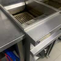 FAST FOOD RECONOCIDA CADENA EL CDLM