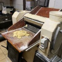 PASTELERIA CAFÉ COMIDAS