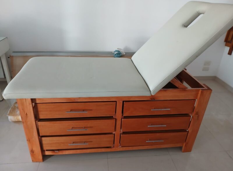 MOBILIARIO DE DEPARTAMENTO ELECTRODOMÉSTICOS Y ARTÍCULOS VARIOS