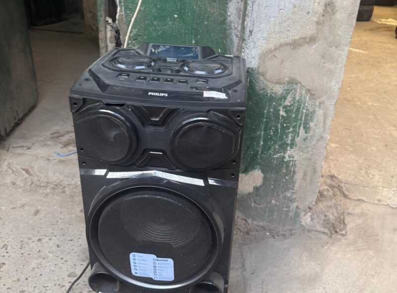 ELECTRÓNICA Y ARTÍCULOS VARIOS