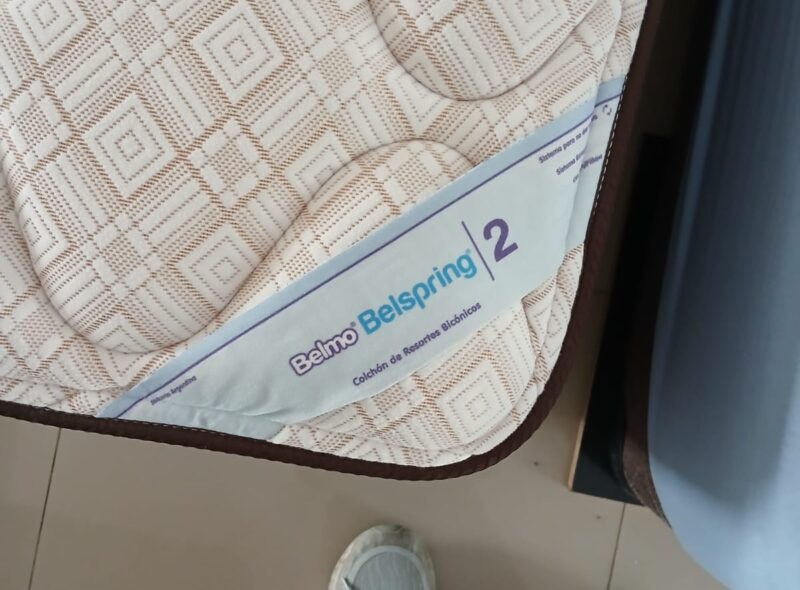 MOBILIARIO DE DEPARTAMENTO ELECTRODOMÉSTICOS Y ARTÍCULOS VARIOS