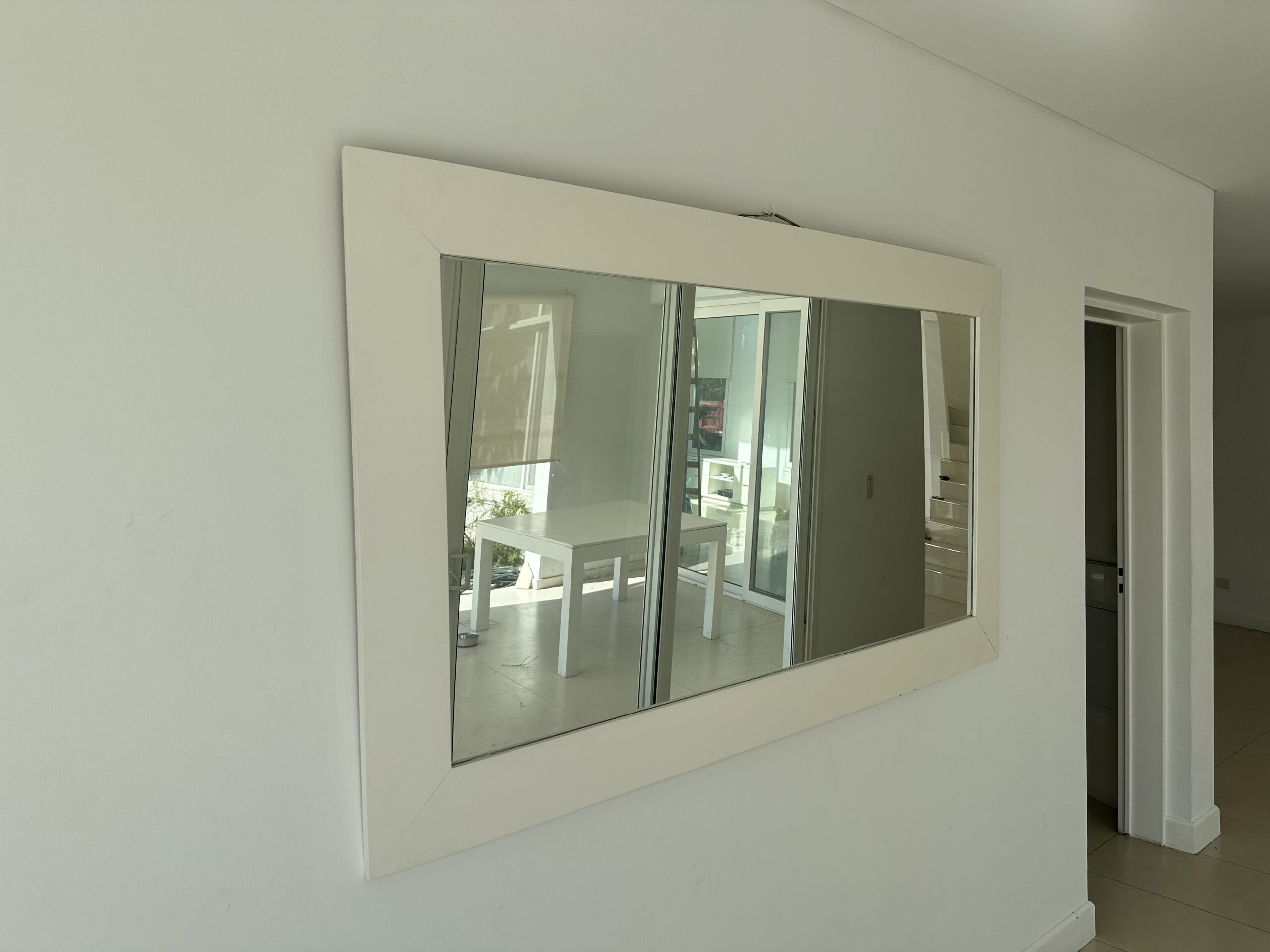 MOBILIARIO CASA ZONA NORTE