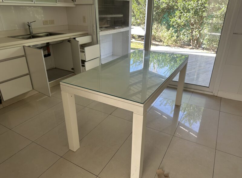 MOBILIARIO CASA ZONA NORTE