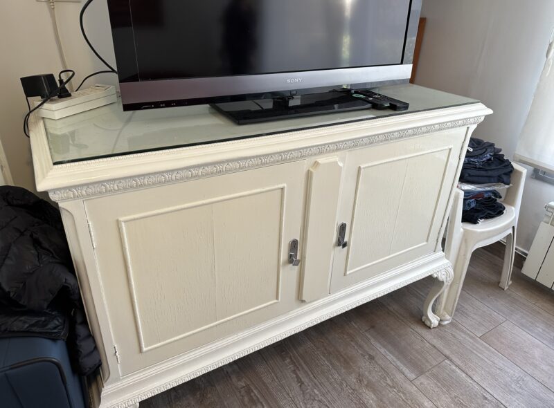 MOBILIARIO CASA ZONA NORTE