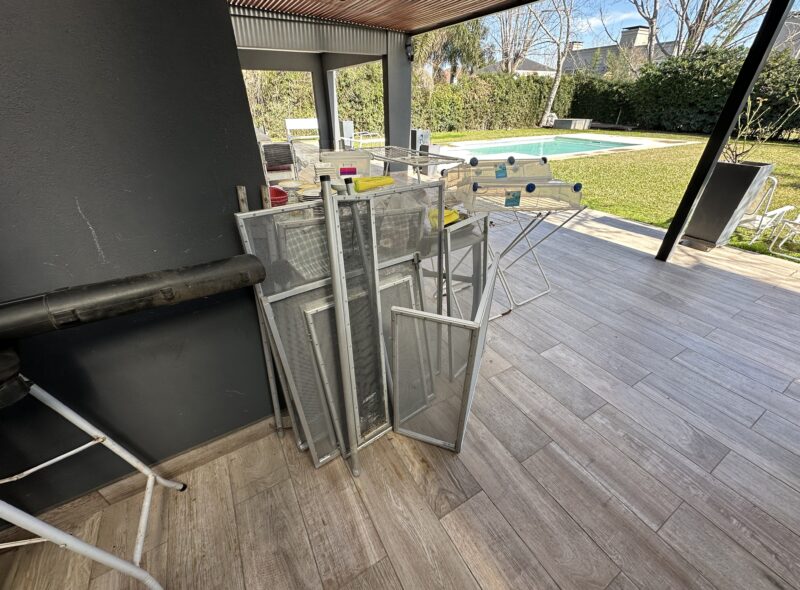 MOBILIARIO CASA ZONA NORTE