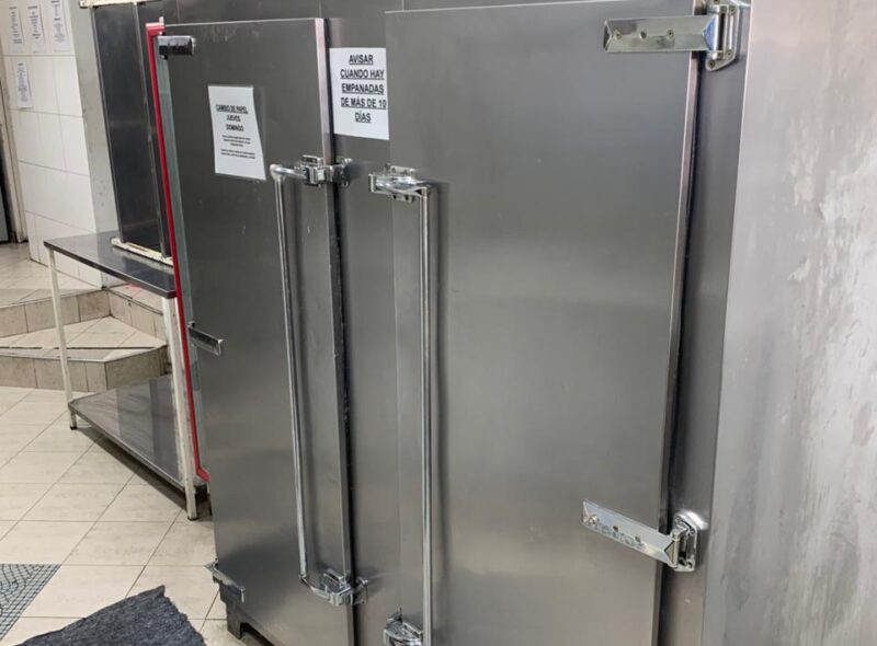 CASA DE EMPANADAS PIZZA Y HELADOS