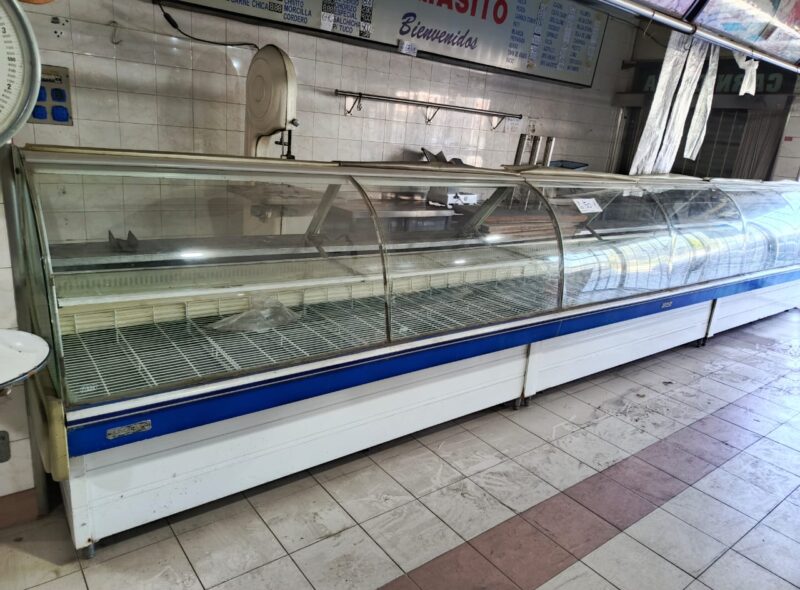 AUTOSERVICIO CARNICERIA GRANJA