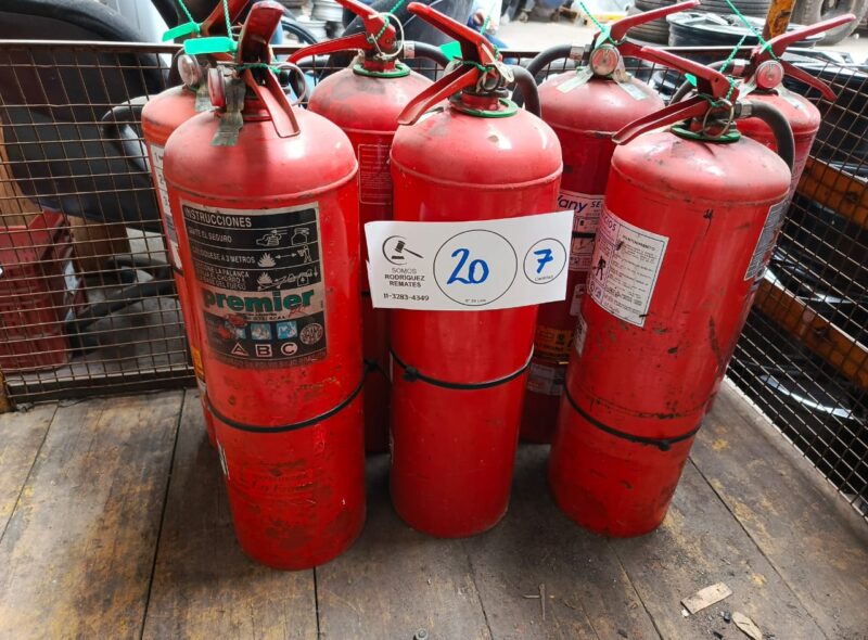 ELECTRODOMÉSTICOS OULET Y VARIOS