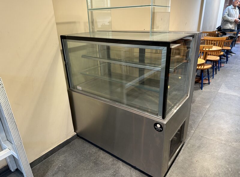 HELADERÍA CAFETERÍA