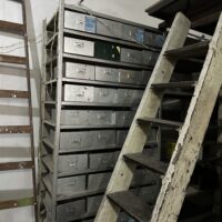 FERRETERÍA INSTALACIONES Y SALDOS