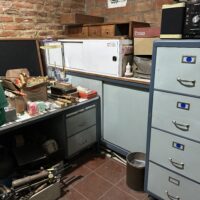 FERRETERÍA INSTALACIONES Y SALDOS