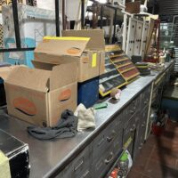 FERRETERÍA INSTALACIONES Y SALDOS