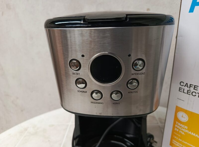 ELECTRODOMÉSTICOS OULET Y VARIOS