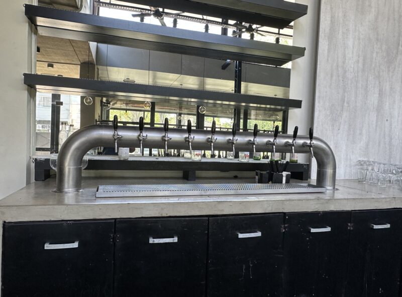 CERVECERÍA HAMBURGUESERÍA