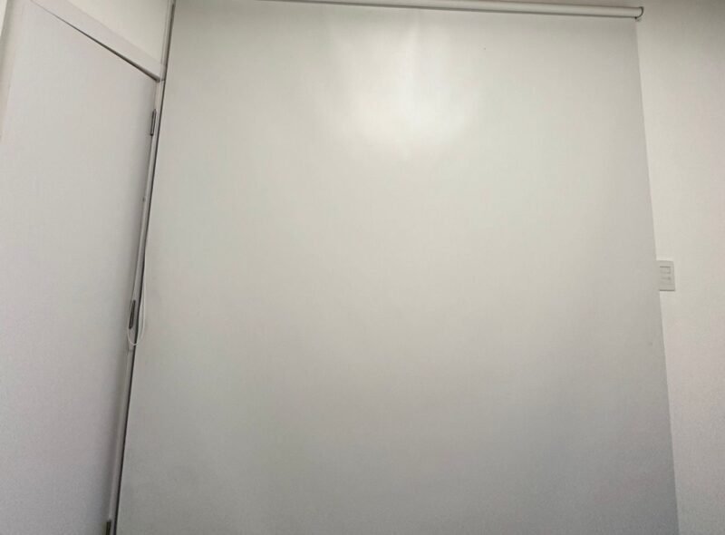 MOBILIARIO DE DEPARTAMENTO DE PRIMERÍSIMO NIVEL