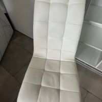 MOBILIARIO DE DEPARTAMENTO DE PRIMERÍSIMO NIVEL