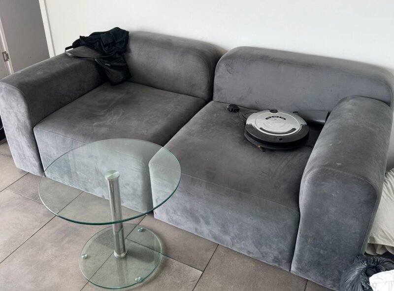 MOBILIARIO DE DEPARTAMENTO DE PRIMERÍSIMO NIVEL