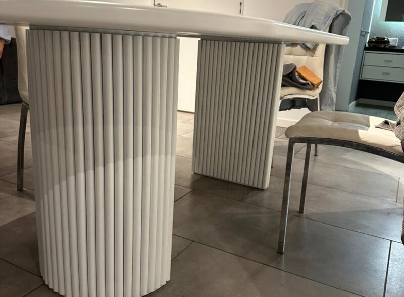 MOBILIARIO DE DEPARTAMENTO DE PRIMERÍSIMO NIVEL