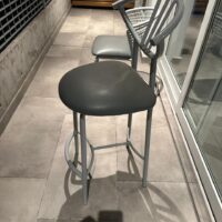 MOBILIARIO DE DEPARTAMENTO DE PRIMERÍSIMO NIVEL