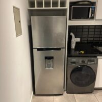 MOBILIARIO DE DEPARTAMENTO DE PRIMERÍSIMO NIVEL