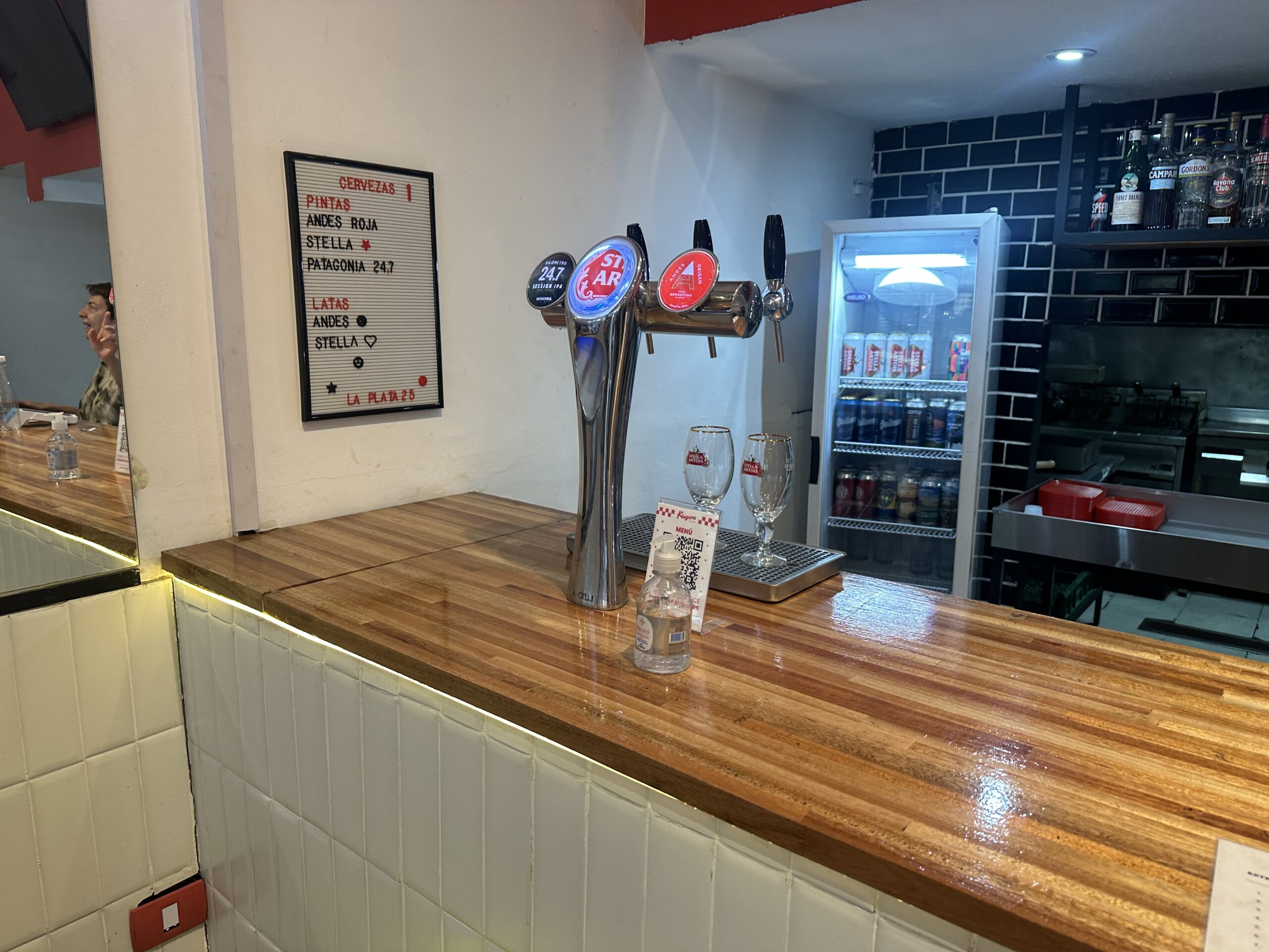 HAMBURGUESERÍA RESTO