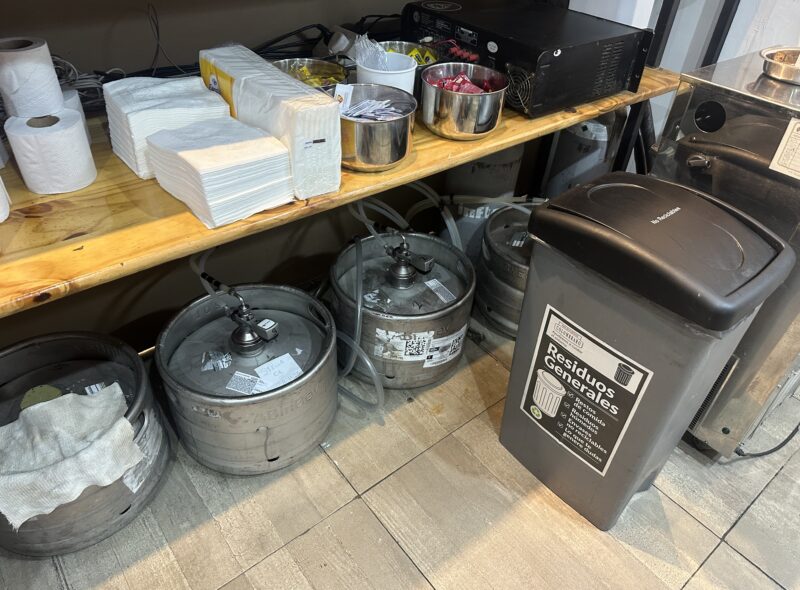 HAMBURGUESERÍA RESTO