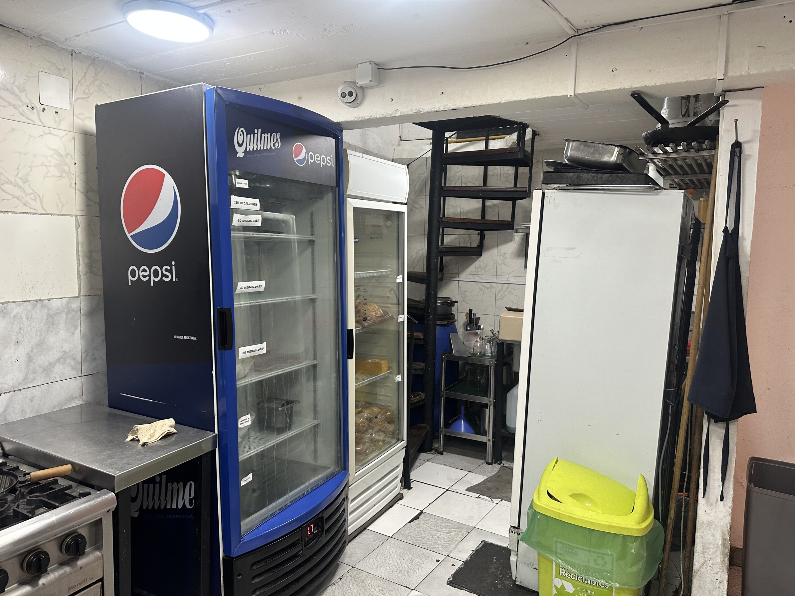 HAMBURGUESERÍA RESTO