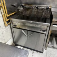 HAMBURGUESERÍA RESTO