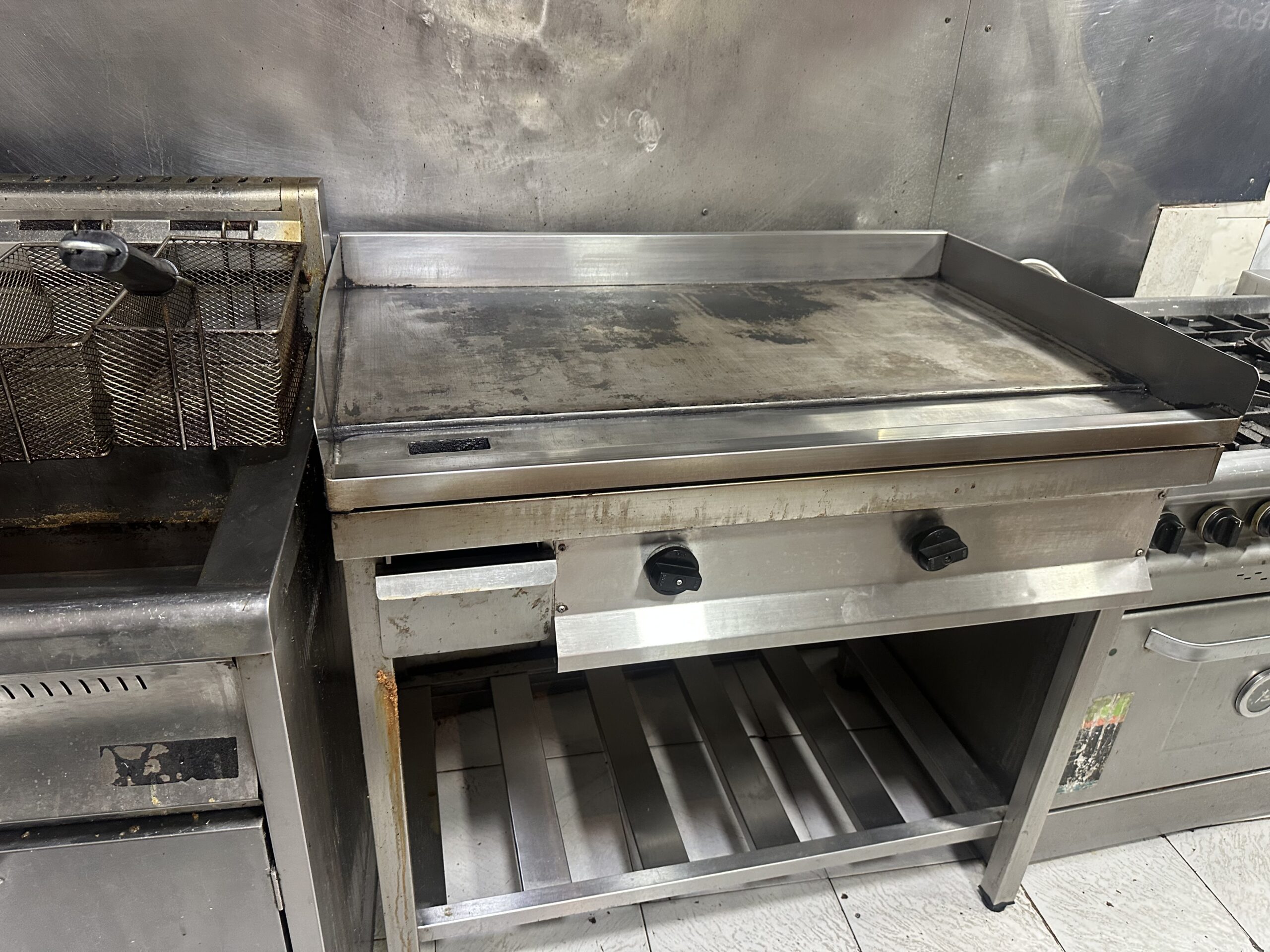 HAMBURGUESERÍA RESTO