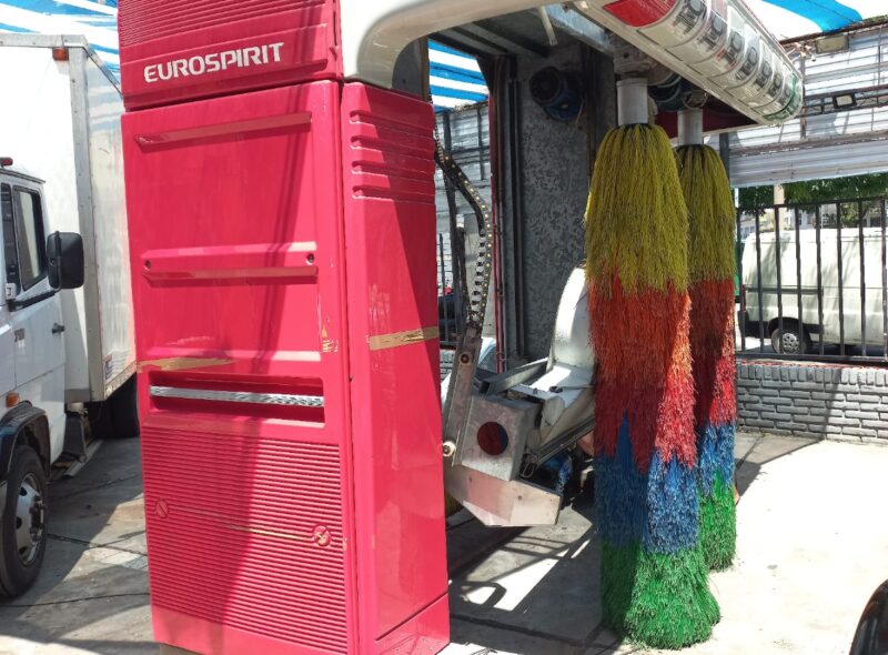 MAQUINA DE LAVADO AUTOMOTRIZ AUTOMATICA