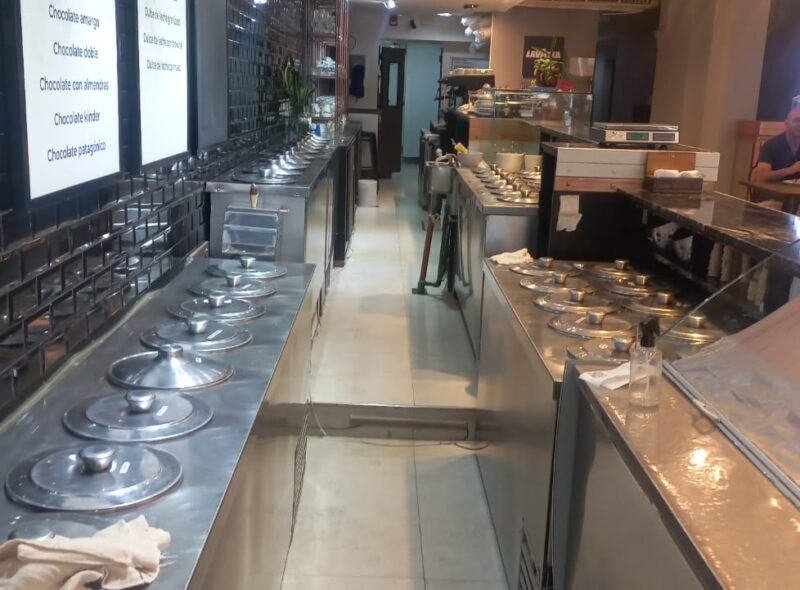 CAFETERIA HELADERIA