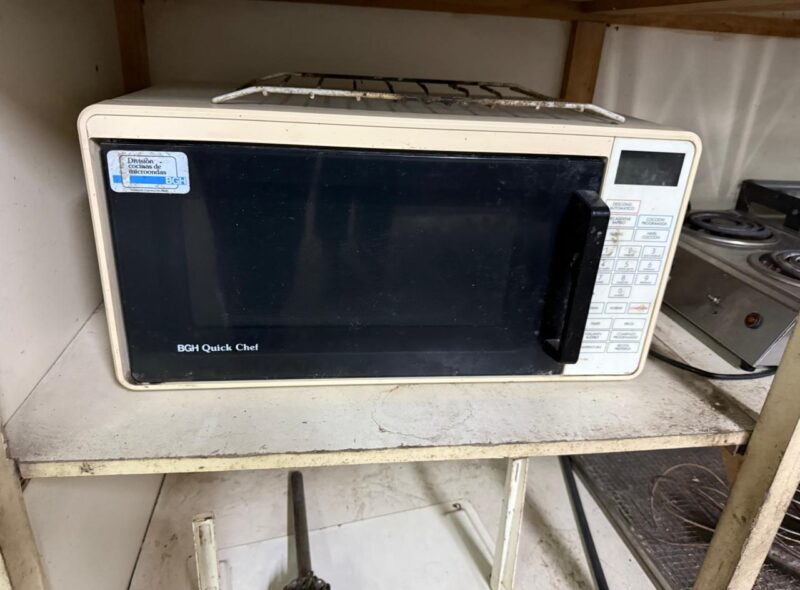 PASTELERIA FABRICA DE SANDWICHS DE MIGA