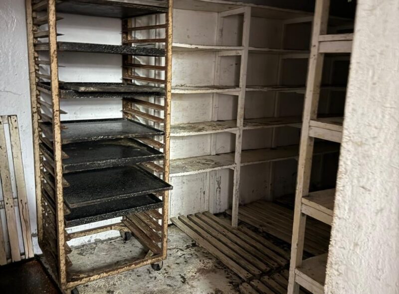 PASTELERIA FABRICA DE SANDWICHS DE MIGA