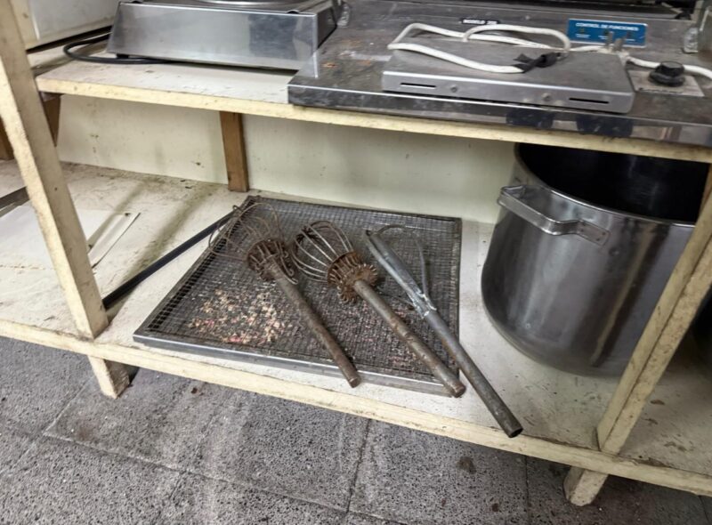 PASTELERIA FABRICA DE SANDWICHS DE MIGA