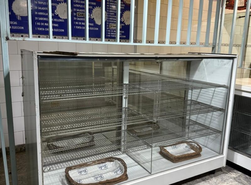 PASTELERIA FABRICA DE SANDWICHS DE MIGA